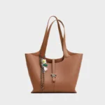 Waterproof Nylon Tote: Lightweight & Durable for Travel - Image 5